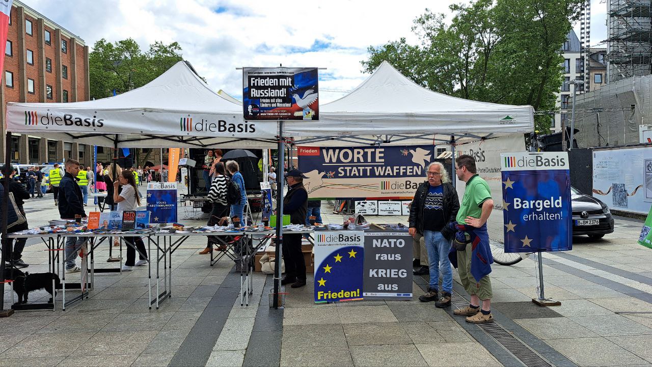 Tour 3-5 Köln: Begegnung mit der "Antifa"