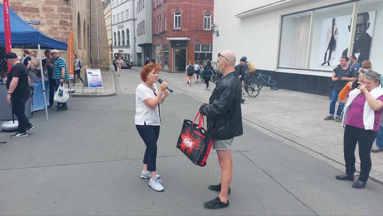 Tour 2-1 Jena: Isabel Grauman & Michaele Kundermann