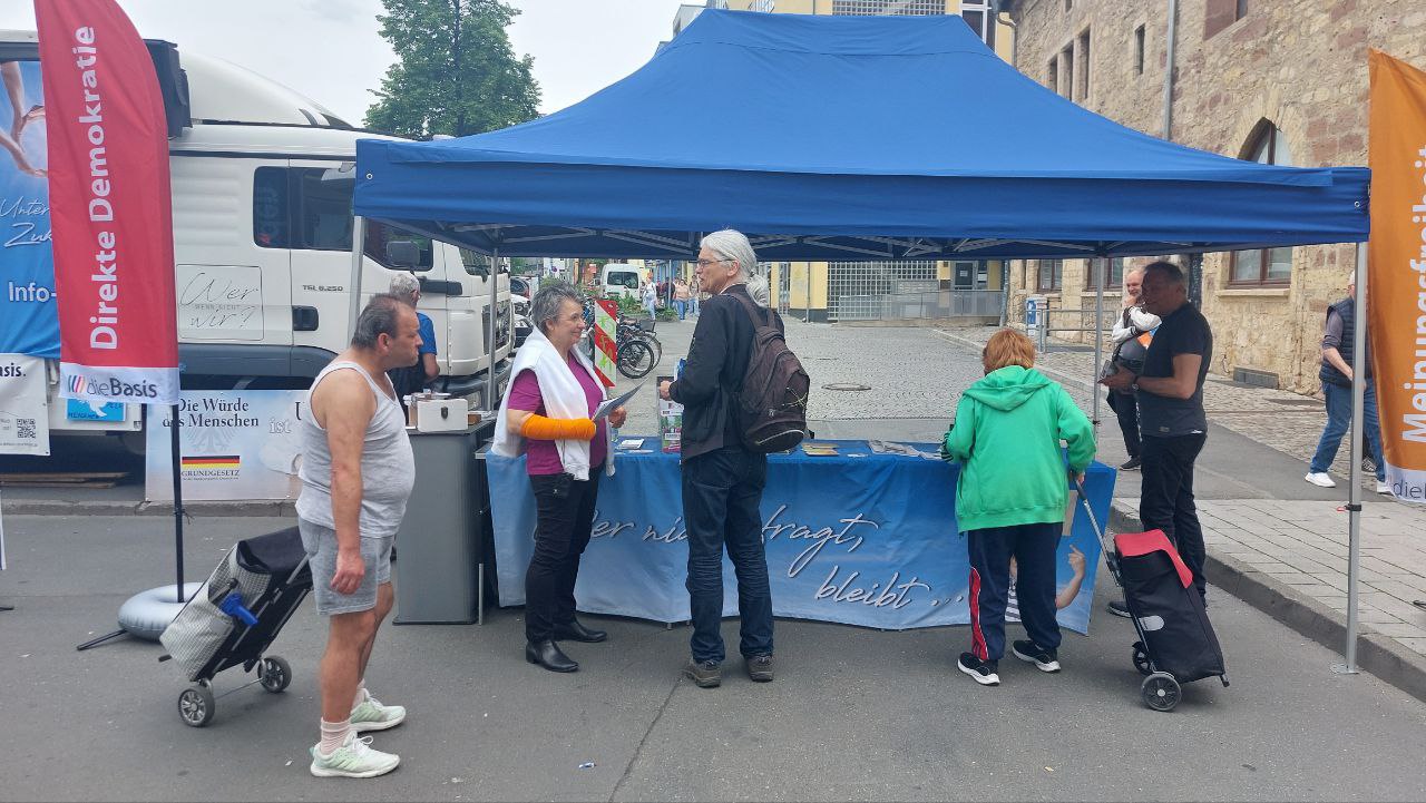 Tour 2-1 Jena: Isabel Grauman & Michaele Kundermann