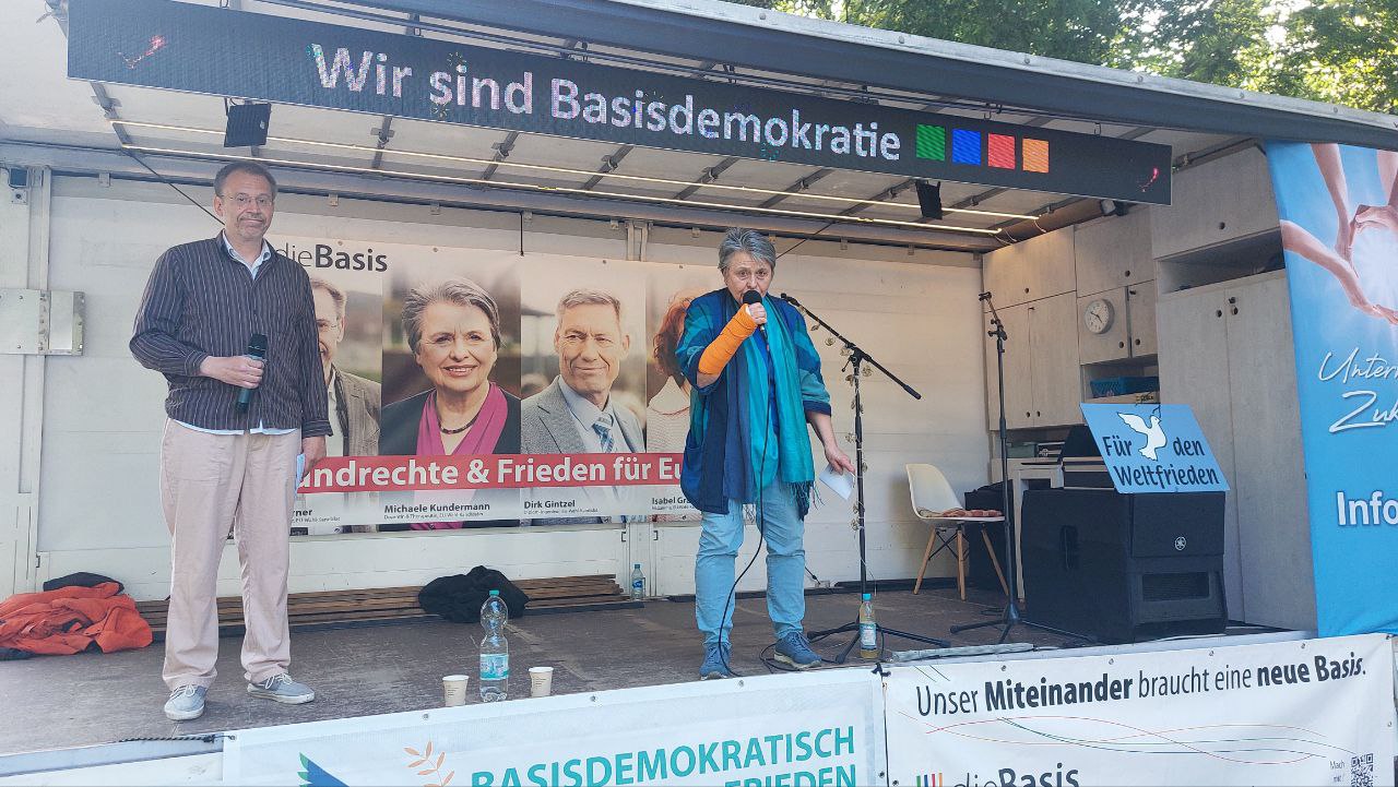 Tour 4-5 Hannover: Dialog und t&auml;tlicher Angriff