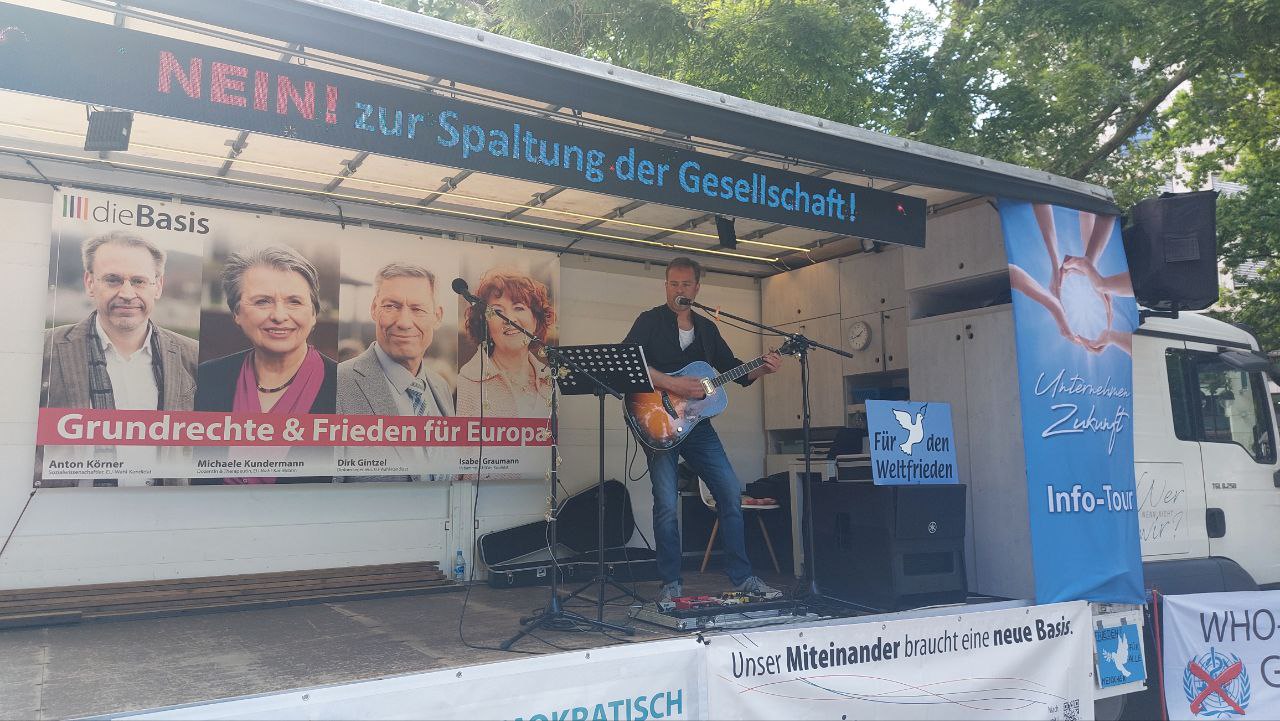 Tour 4-5 Hannover: Dialog und t&auml;tlicher Angriff